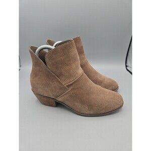 Me Too Zena Ankle Boots Women's Size 6.5 W Brown Slip On Booties Suede Leather